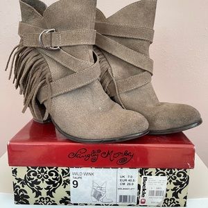 Naughty Monkey Ankle Boot